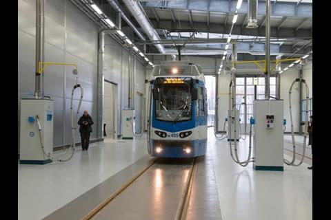 tn_pl-krakow_tram_wash_plant_4.jpg